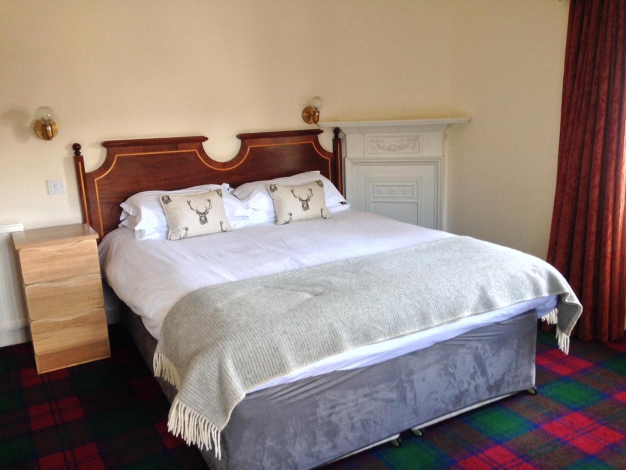 Highlander Inn Craigellachie Dış mekan fotoğraf